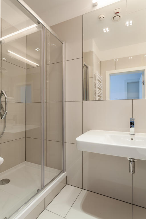 ヴロツワフPlatinum Skyアパートメント 部屋 写真
